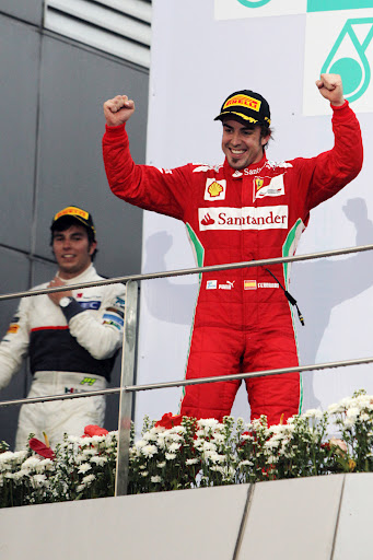 ALONSO EN EL PODIO MALASIA 2012