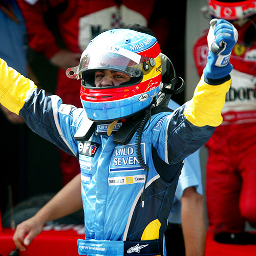 Se convirtió en piloto oficial tras la marcha de Jenson Button a BAR