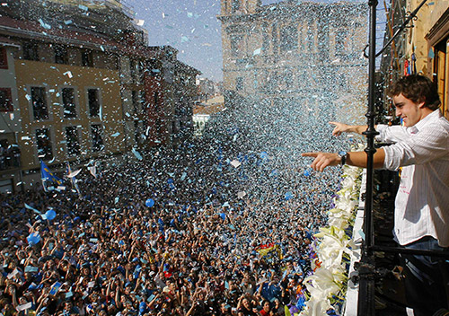 En 2005, Fernando hizo historia: fue el primer español en convertirse en campeón de un Mundial.