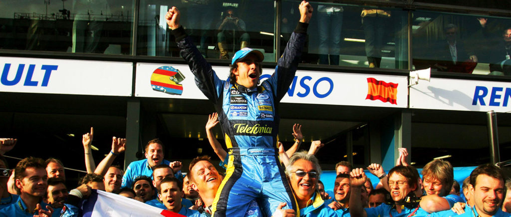 Fernando vuelve a coronarse Campeón de Mundo de F1, esta vez en una emocionante última carrera.